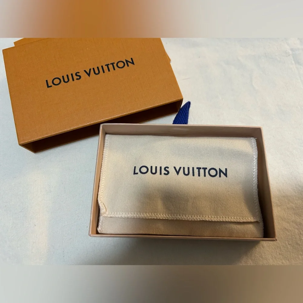 Authentic Louis Vuitton Limited Edition Porte Cles keychain for men. New in box. - Picture 11 of 11